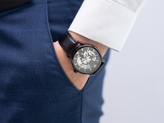 Pendant chain materials